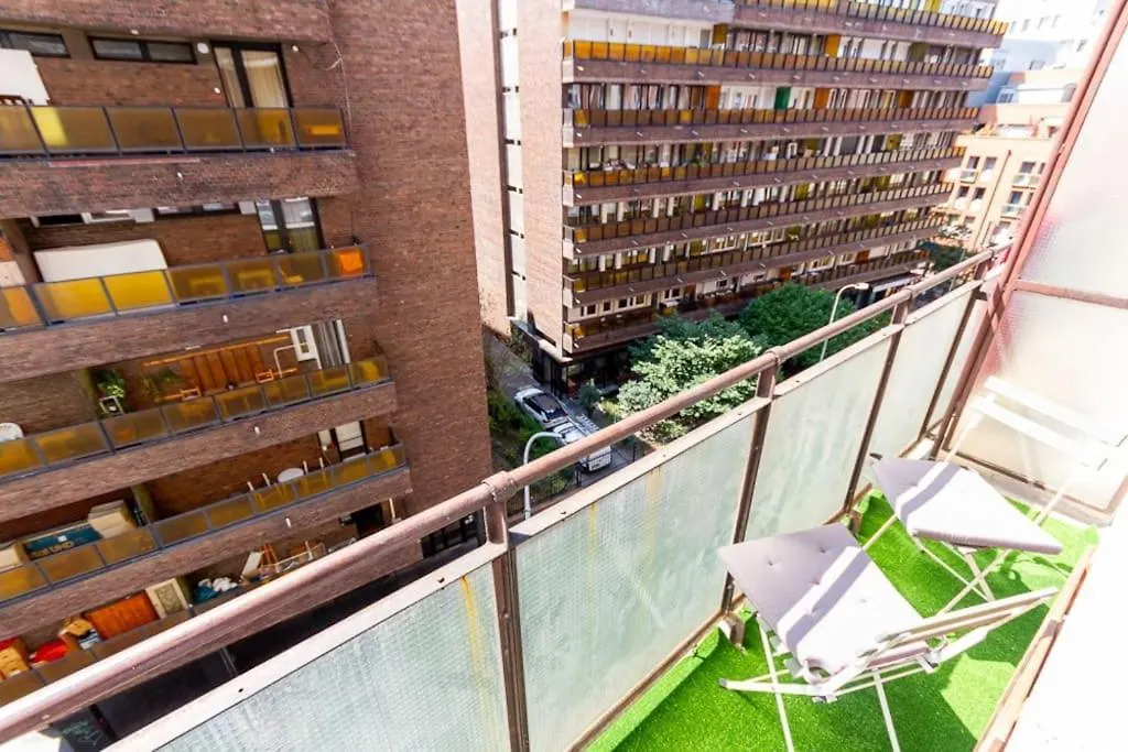 White Pearl Downtown Balcony By Nw Apartment Budapest